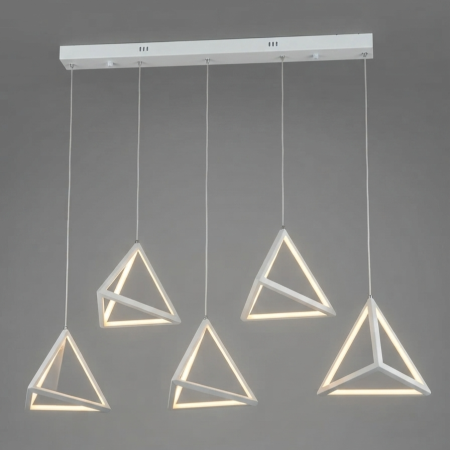 Pyramids 5 WH